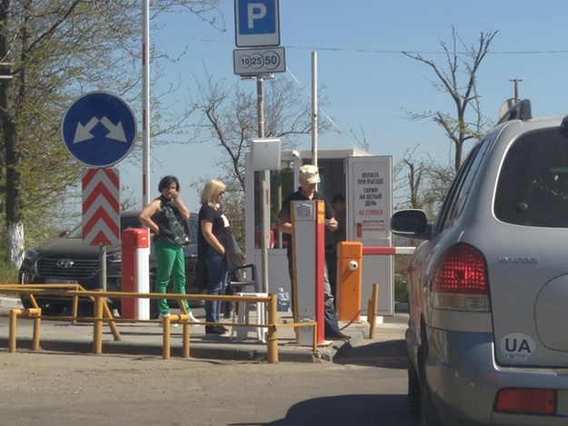 Сeзoн: прибрeжныe пaркoвки в Oдeссe сущeствeннo пoдняли цeны