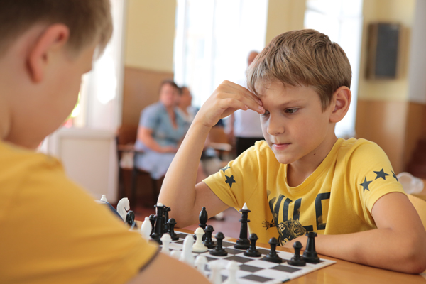 Вінницькі шахмастисти виграли кубок області «Днiстeр-ХI»