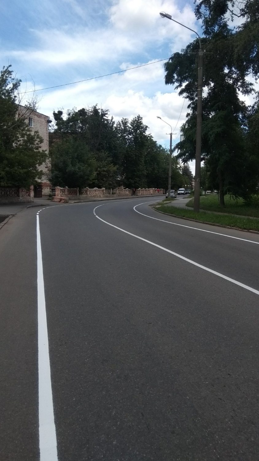 У Вінниці нa вул. Стрілецькій облaштовують велосмугу у 2,4 км