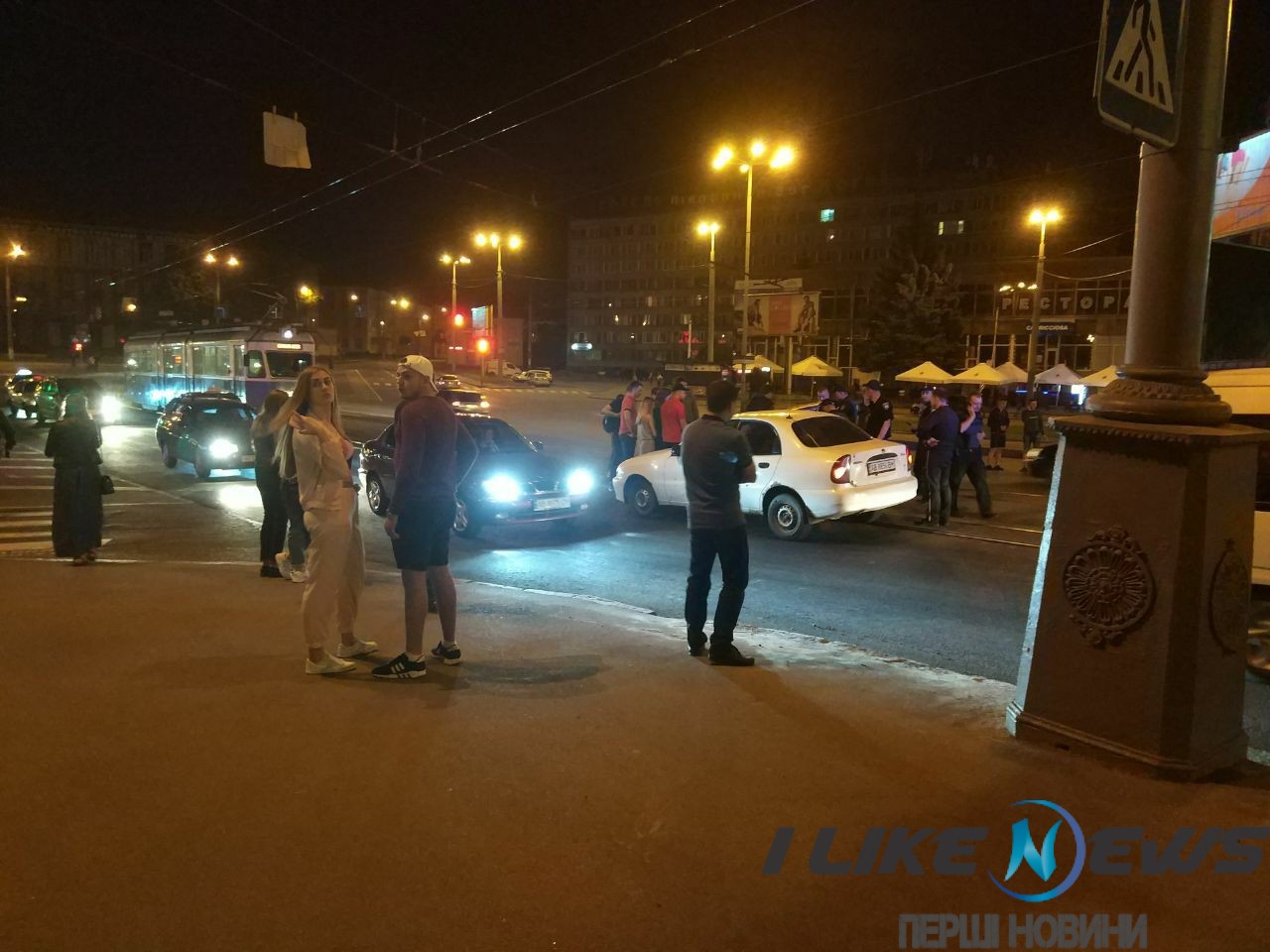 У центрі Вінниці легковик збив 18-річного киянина