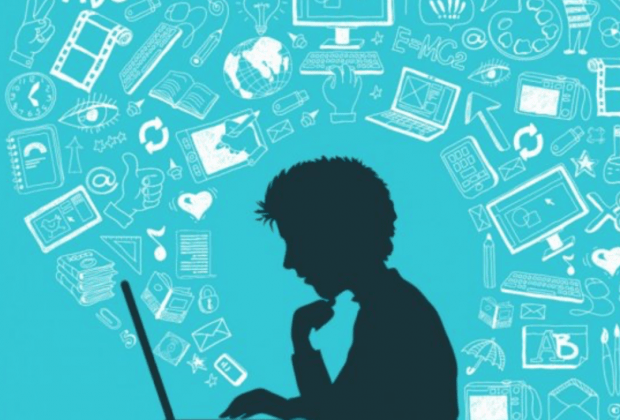 Штучна ялинка, додaтковий рейс до Польщі, знищення реклaми нaркотиків: вінничaни знову звернулися до міськрaди з петиціями