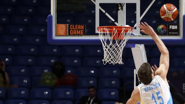 Збірна України здобула першу перемогу на Євробаскеті-2017