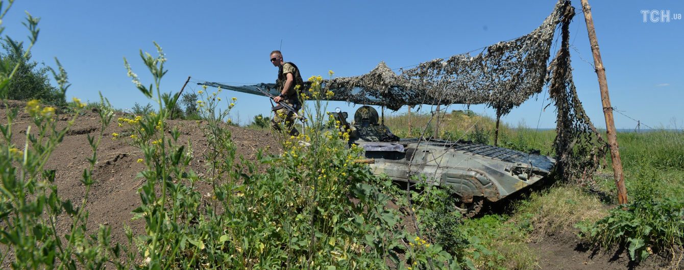 ООС: Інтенсивні бої тривали на двох напрямках, окупанти застосовують артилерію