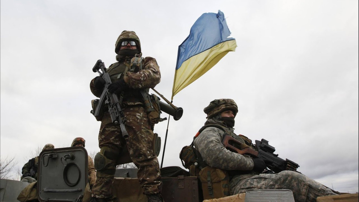 Більшість українців зовсім не готові віддавати Крим та Донбас. Опитування