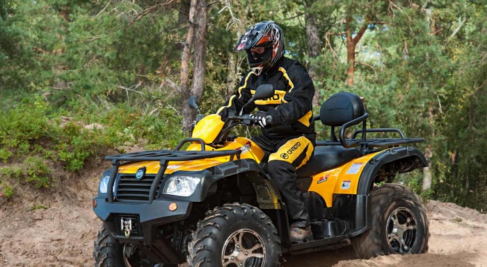 На Львівщині водій квадроцикла скоїв наїзд на чотирьох місцевих дітей
