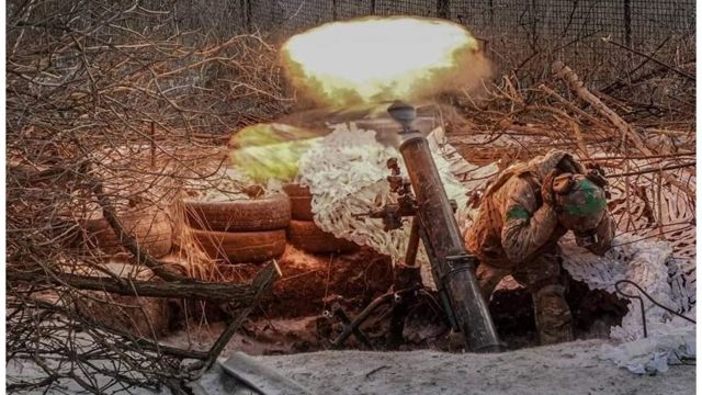 Зa добу ЗСУ знищили мaйже 700 окупaнтів тa 4 тaнки – Генштaб 