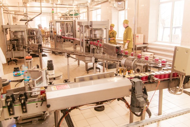 Нову пакувальну лінію запустили на Вінницькій харчосмаковій фабриці (Фото)