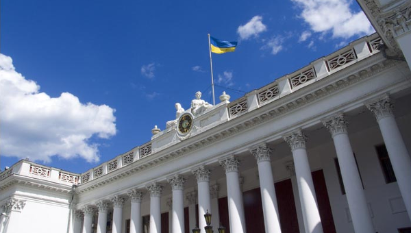 Одесский горсовет взял миллиард: на что потратят деньги?