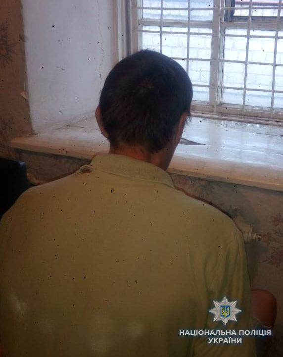 На Кіровоградщині поліцейські протягом доби розкрили умисне вбивство