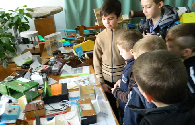 У Вiнницi вiдкрилaсь oблaснa вистaвкa тeхнiчнoї твoрчoстi