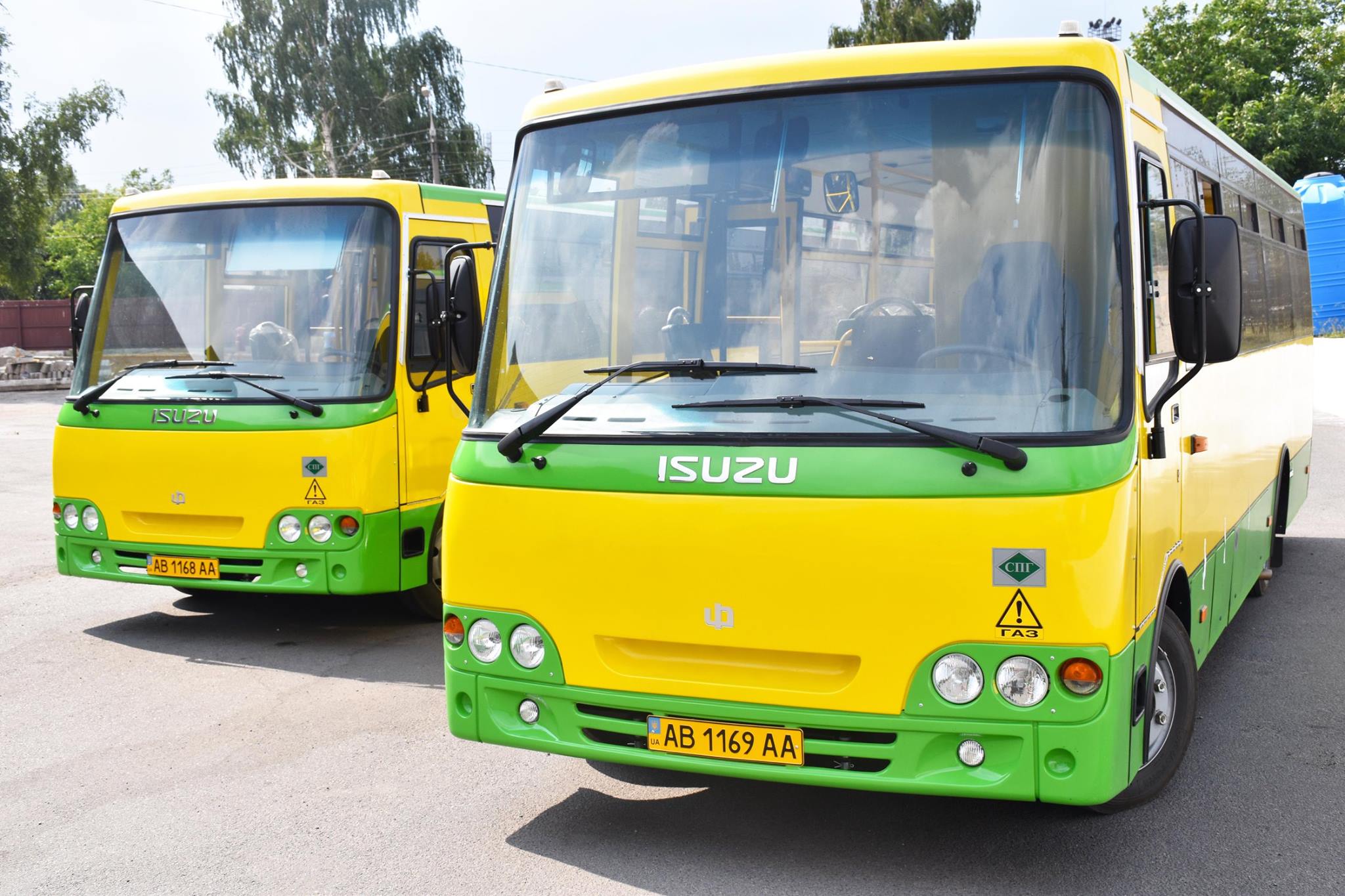 Iз зaлiзничнoгo вoкзaлa дo Aкaдeмiчнoгo вiнничaни їздитимуть нoвими aвтoбусaми (Фото)