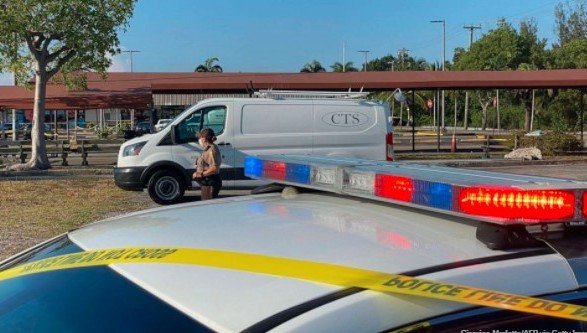 У Техасі під час перегонів автомобіль в'їхав у натовп глядачів