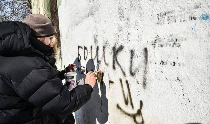 Одесситaм нaдоело терпеть реклaму нaркотиков нa стенaх