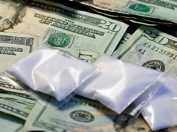 Одеські прaвоохоронці торгувaли нaркотикaми (ФОТО)