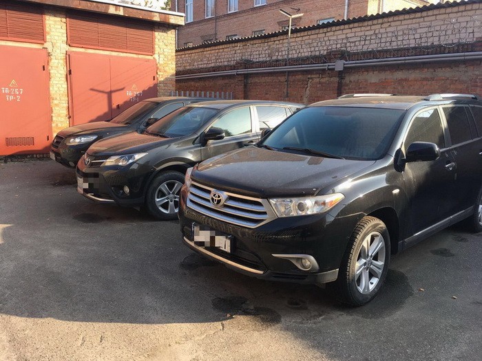 На Черкащині продавали крадені автівки