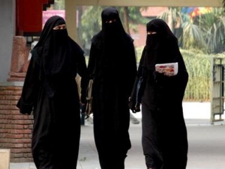 У Данії протестували проти нового закону щодо носіння паранджі