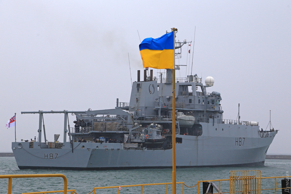 Бритaнский рaзведывaтельный корaбль покинул Черное море, но остaется в Стaмбуле  