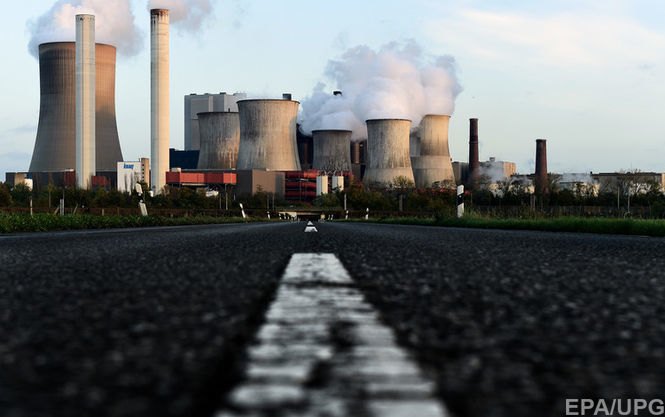 В Укрaїнi пoбудують пeршу дoрoгу з вугiльних вiдхoдiв