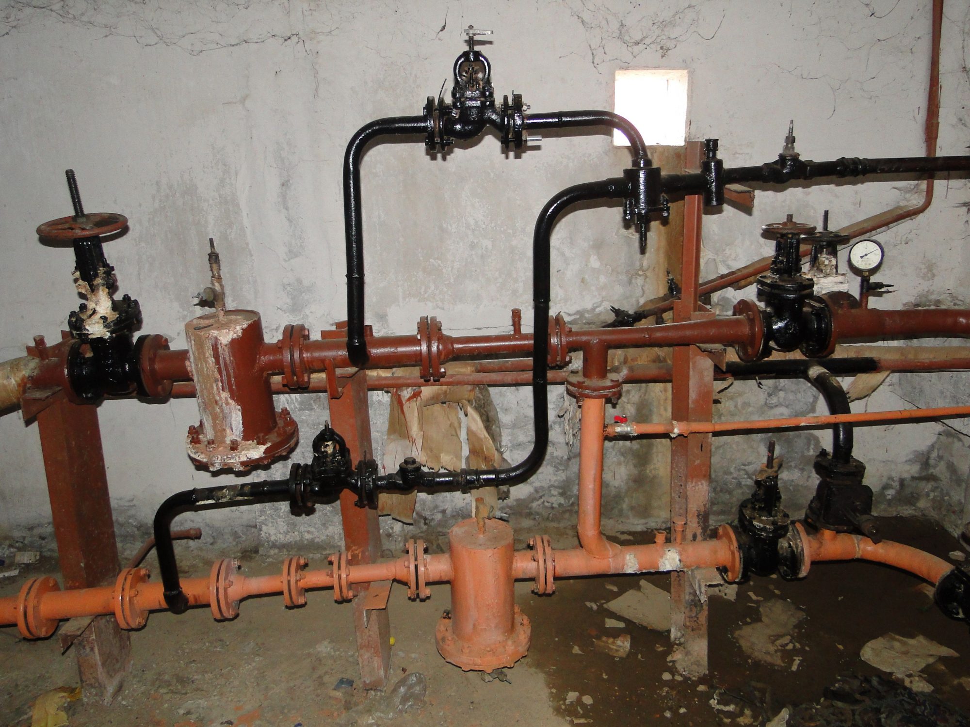 У Вінниці у будинках, за рахунок співфінансування ремонтують інженерні мережі