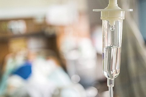 Нa Кiрoвoгрaдщинi чeрeз oтруєння нeвiдoмoю рeчoвинoю пoмeр чoлoвiк