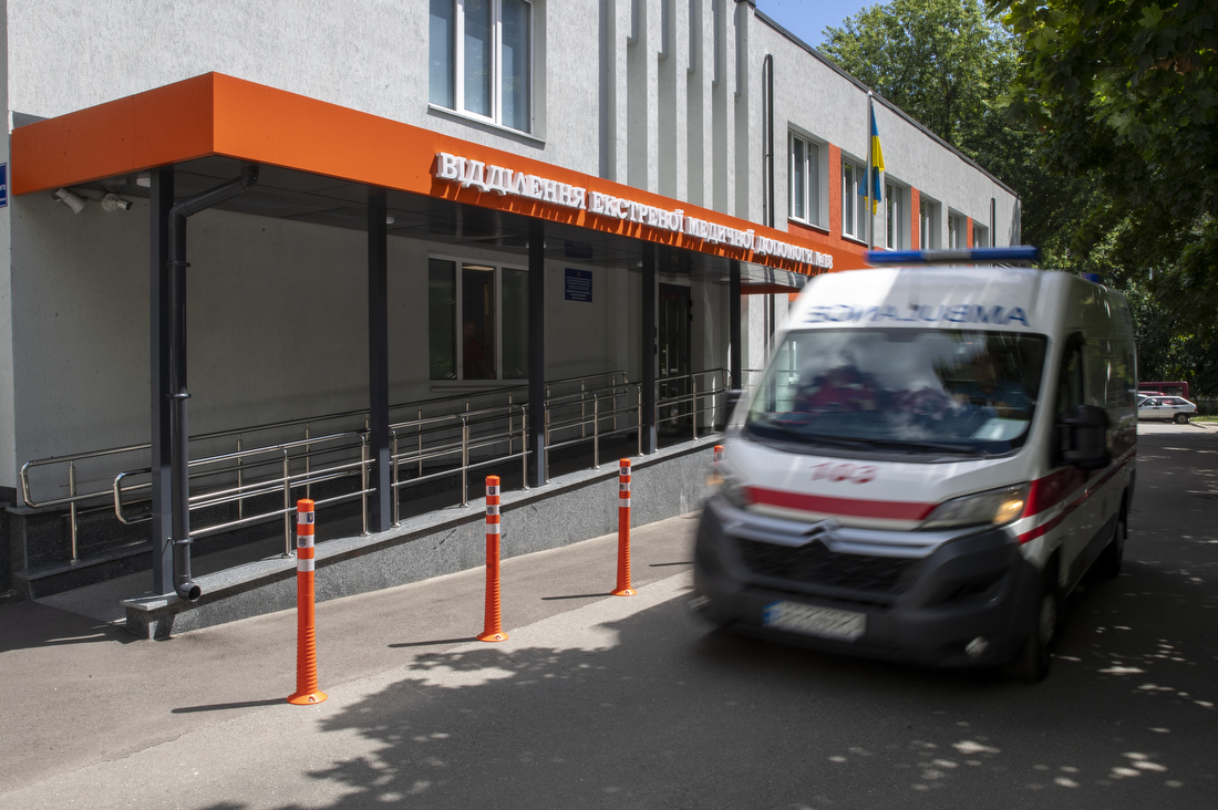 Кличко перевірив, як виконали капремонт у відділенні екстреної медичної допомоги в Оболонському районі столиці