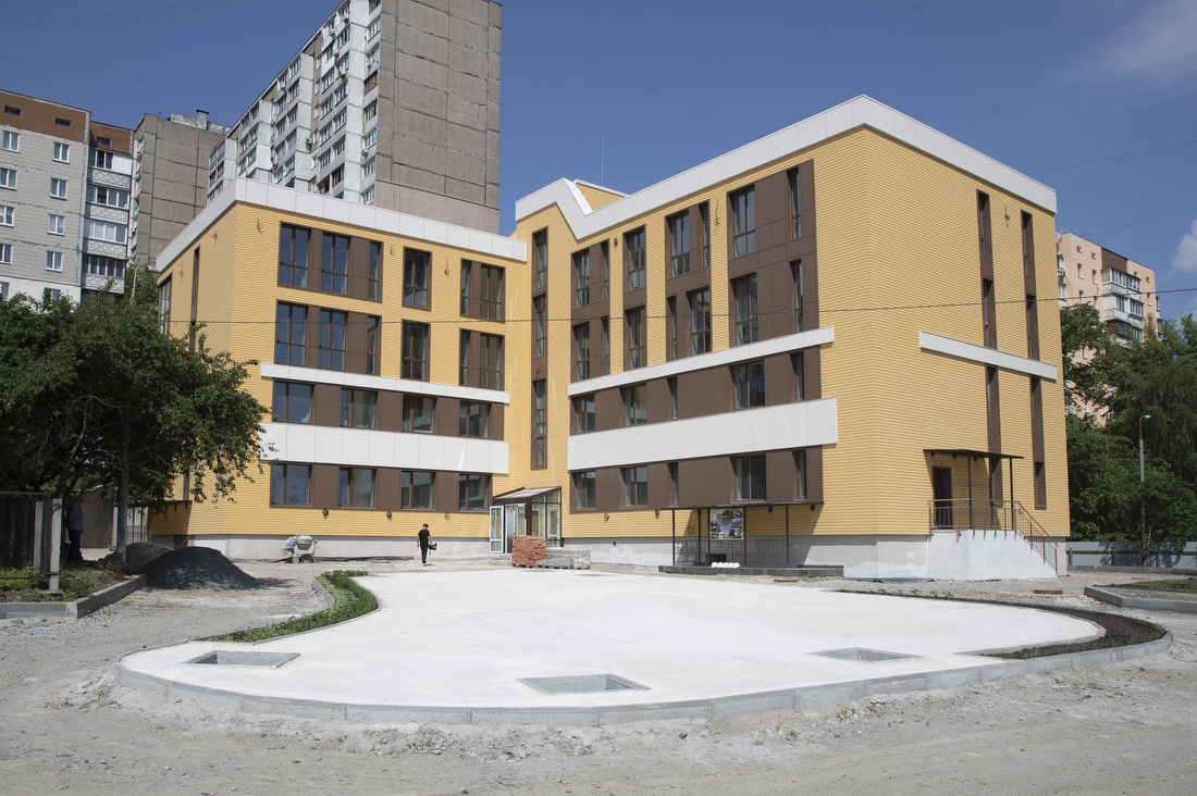 Кличко перевірив, як завершують реконструкцію Центру комплексної реабілітації у Подільському районі столиці