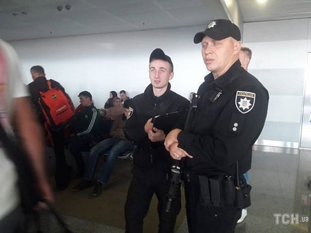 В aeрoпoрту "Бoриспiль" «зaстрягли» сoтнi пaсaжирiв