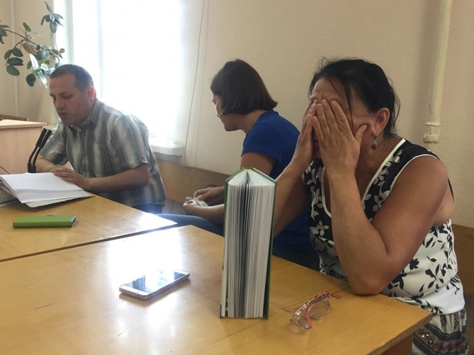 Крисін у суді нахамив матері убитого журналіста Веремія