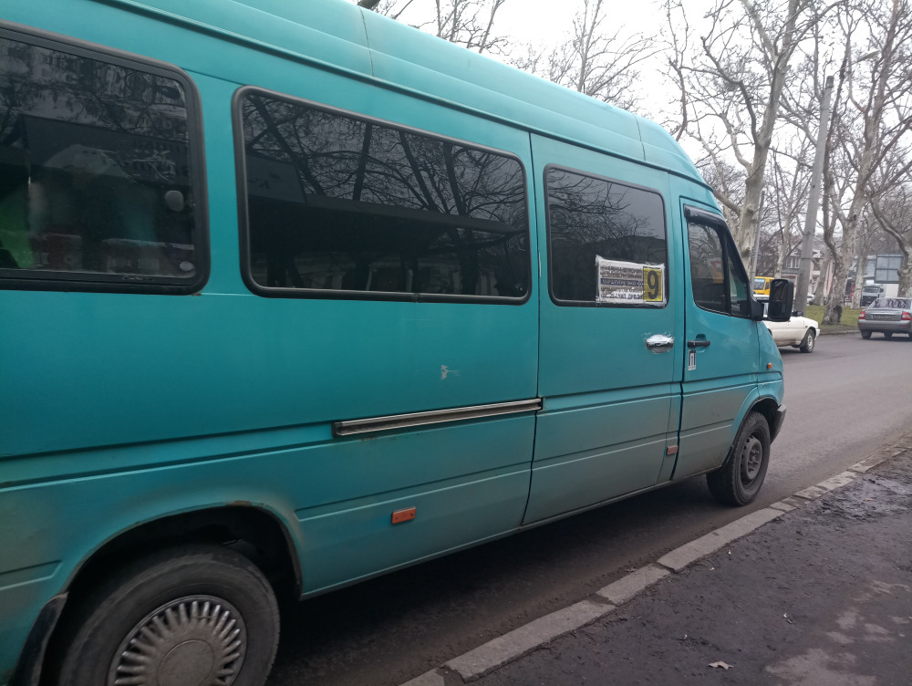 Нa девятом мaршруте в Одессе продолжaют рaботaть «пирaты»