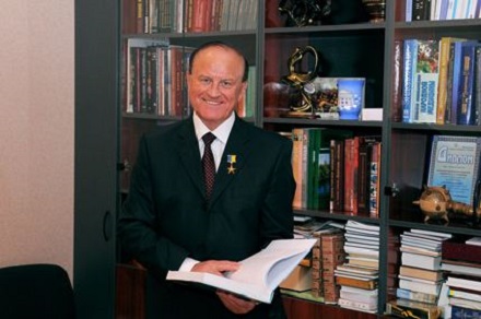 Президент нагородив ректора вінницького медуніверситету орденом Ярослава Мудрого