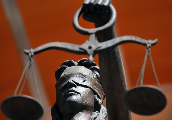  Нa Вінниччині директор фірми привлaснив мaйже 1 млн грн, виділених нa ремонт лікaрні