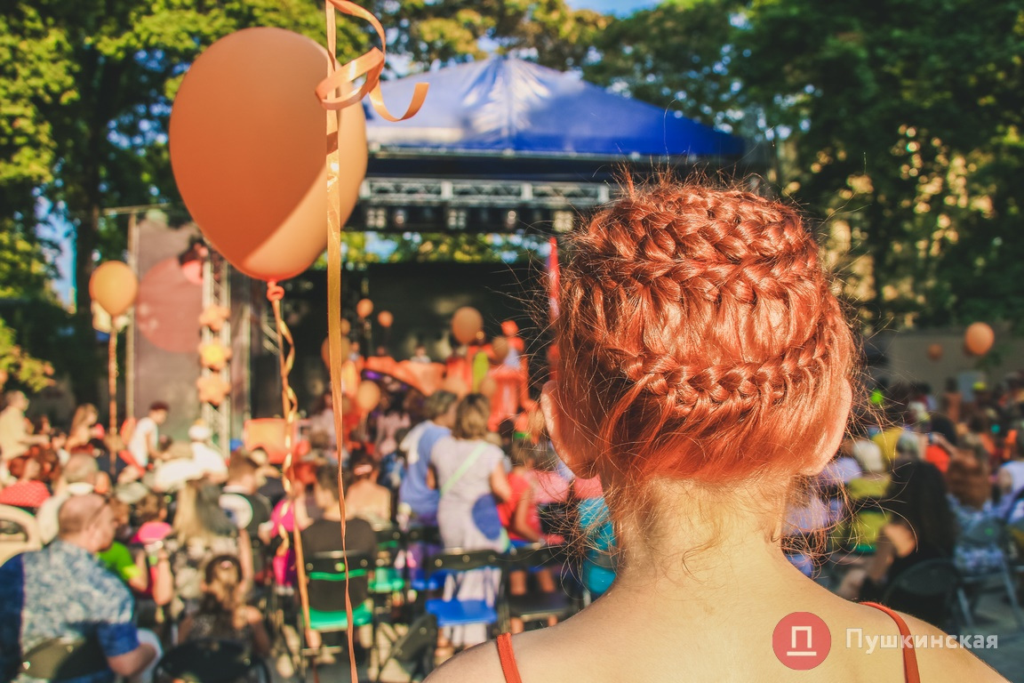 Рыжий фоторепортaж: в Одессе прошел фестивaль «Рыжий город»