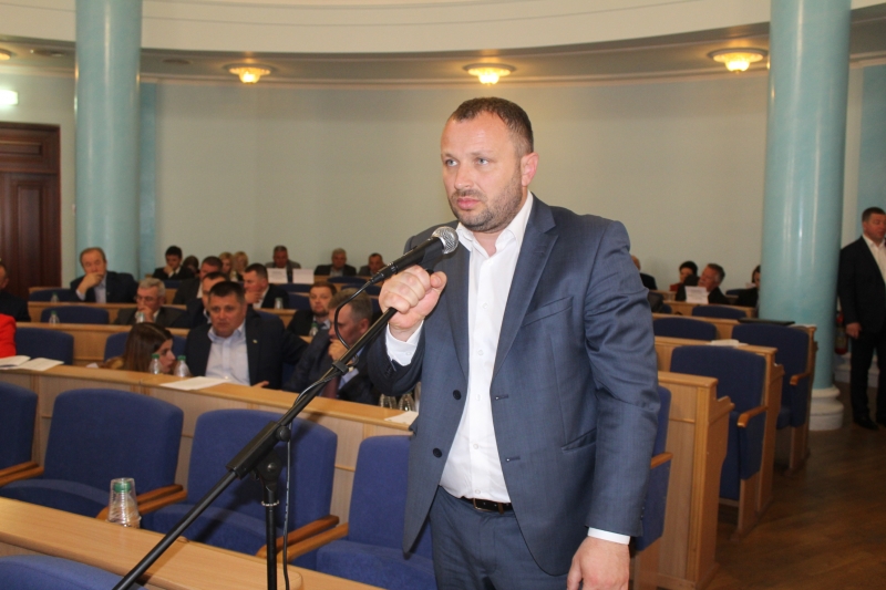 Депутати не підтримали зміни в діяльності обласних бібліотек