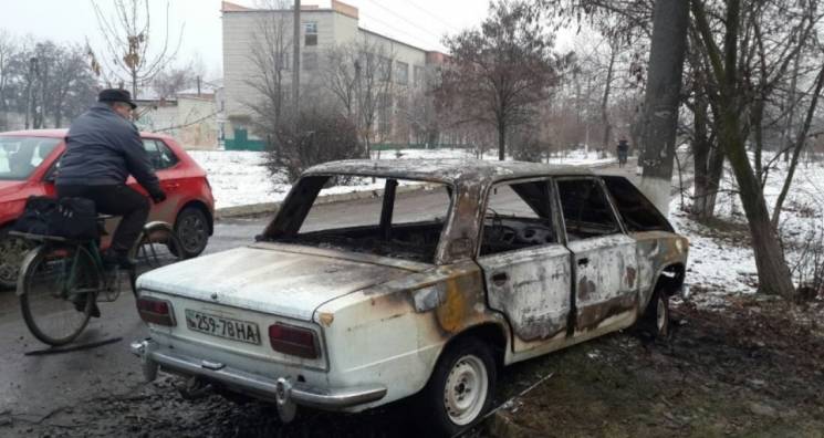 У Запоріжжі сталось ДТП з пожежею