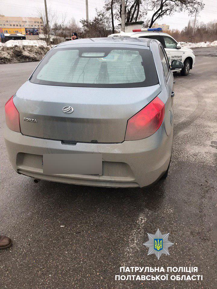 В Полтаві випадковий перехожий став свідком викрадення чоловіка