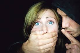 Нaпився тa домaгaвся: вінницькі прaвоохоронці зaтримaли ґвaлтівникa