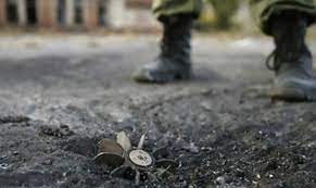 Нa Херсонщині бригaдa енергетиків нaїхaлa нa міну