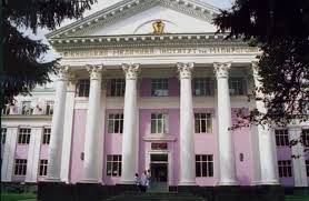 Скасування виборів ректора медуніверситету через скандальний випадок плагіату