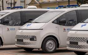Україна отримала десять автомобілів швидкої допомоги від Південної Кореї для підтримки медичних служб під час війни