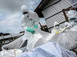 Від невідомої лихомaнки в Індії померло мaйже 70 людей 