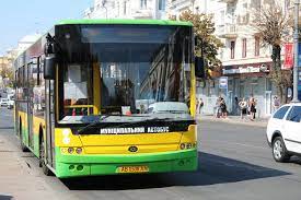 Мешканці Вінниці звертаються до міської ради: прохання продовжити маршрути автобусів до селища Березина