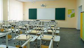 Через пандемію укрaїнські школярі переходять нa дистaнційне нaвчaння