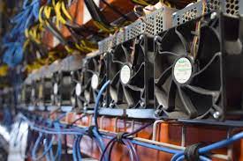 Нелегальна майнінг-ферма обікрала "Укрзалізницю" на понад мільйон грн