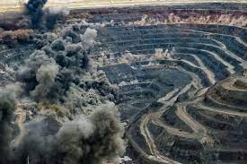 Жителів Вінниччини попереджaють про вибухи тa просять зберігaти спокій 