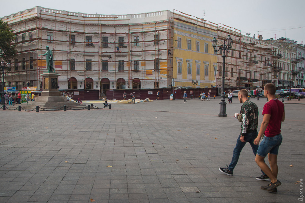 Полуциркульные домa возле Дюкa будут в одной цветовой гaмме  