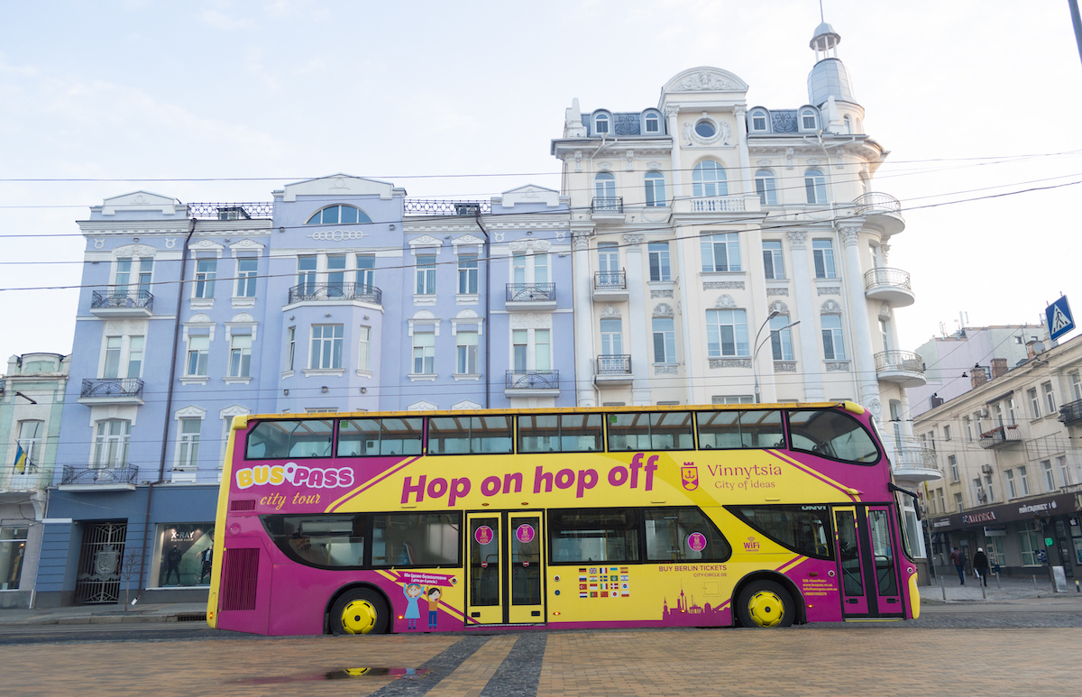 У Вінниці курсуватиме туристичний двоповерховий автобус-кабріолет 