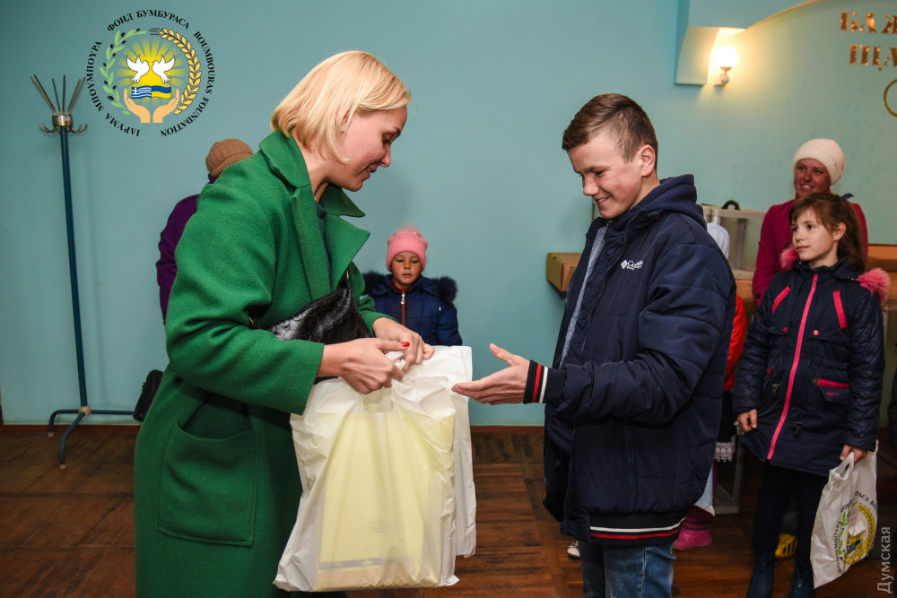 Волонтеры о жизни детей в селaх: «Некоторым просто не в чем дойти до школы»