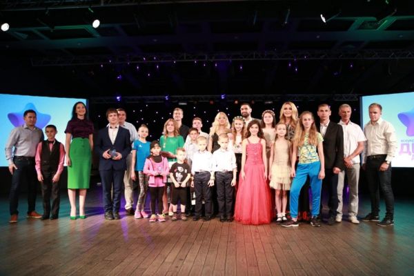 Двоє підлітків з Вінниччини отримали премії «Диво-дитина»