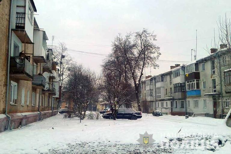 У Калуші молодик під час сварки вдарив ножем знайомого