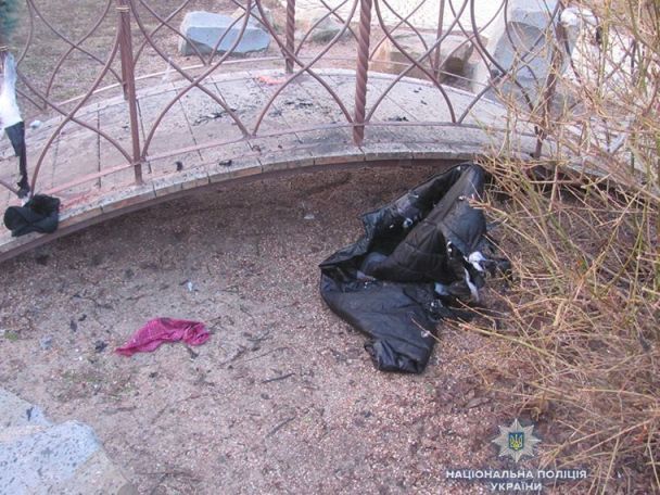 На Луганщині чоловік скоїв самогубство, підірвавшись на гранаті